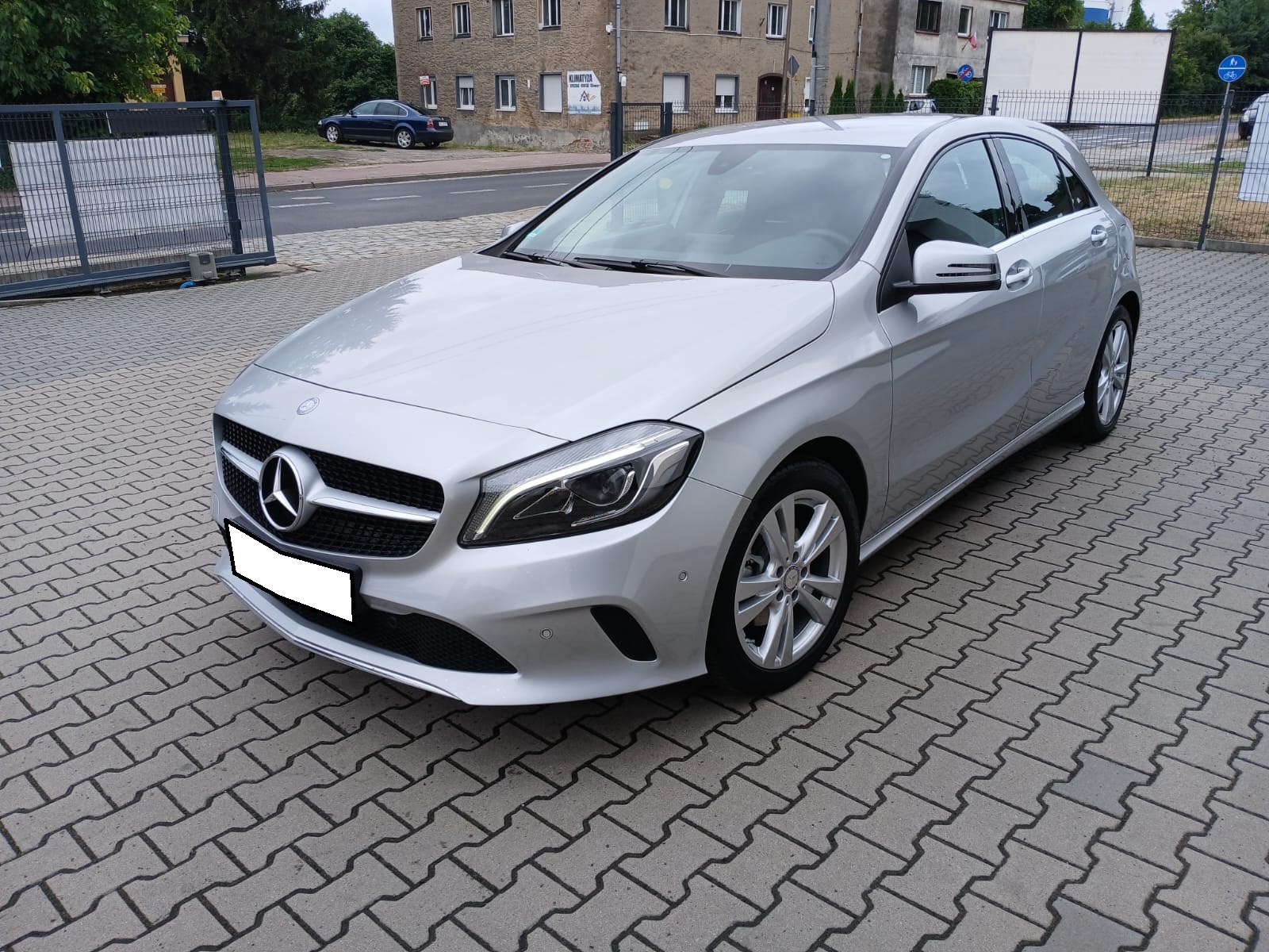 Mercedes-Benz Klasa A 180 AMG Line