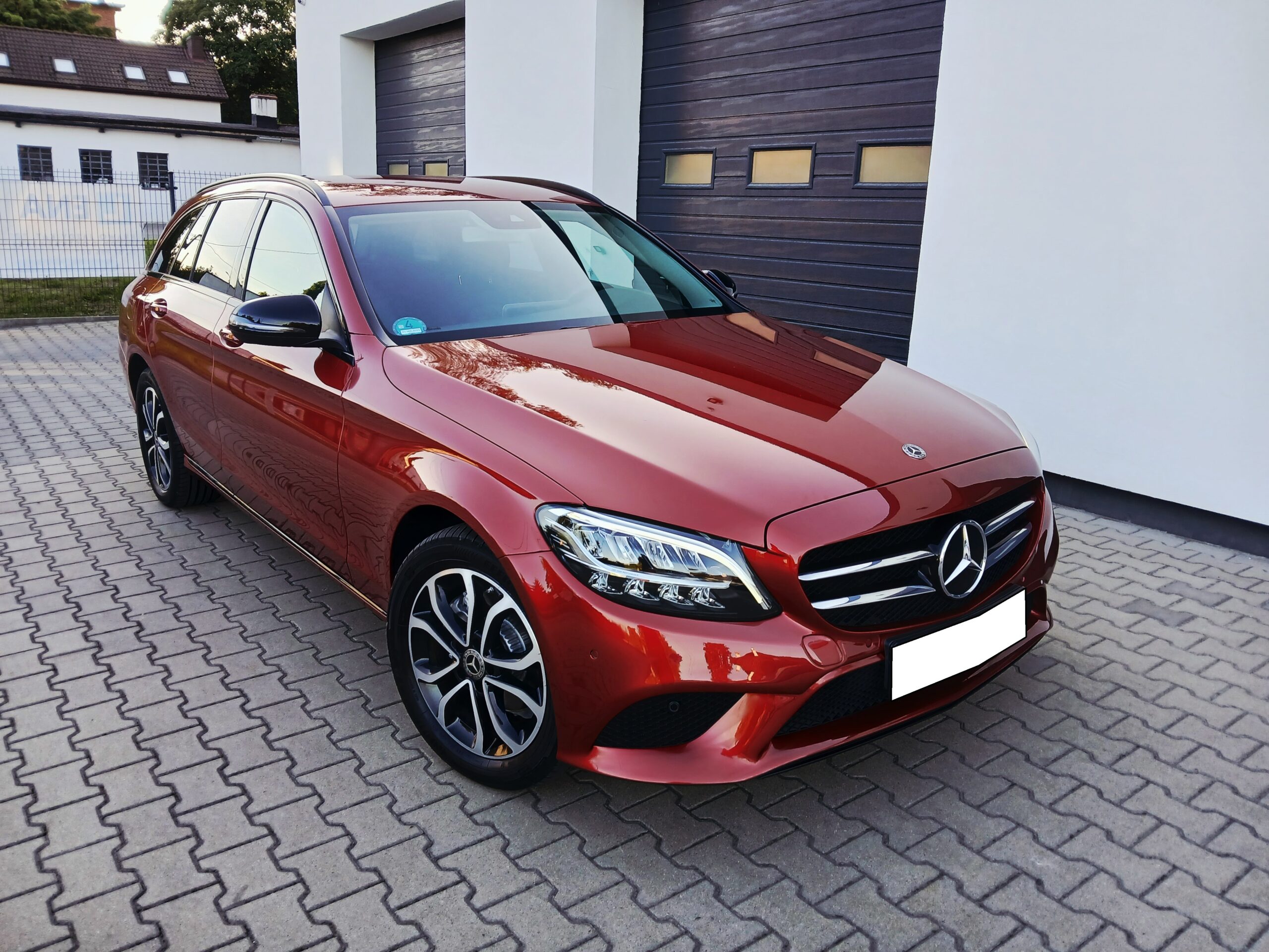 Mercedes-Benz Klasa C 220 d 4MATIC 9G-TRONIC