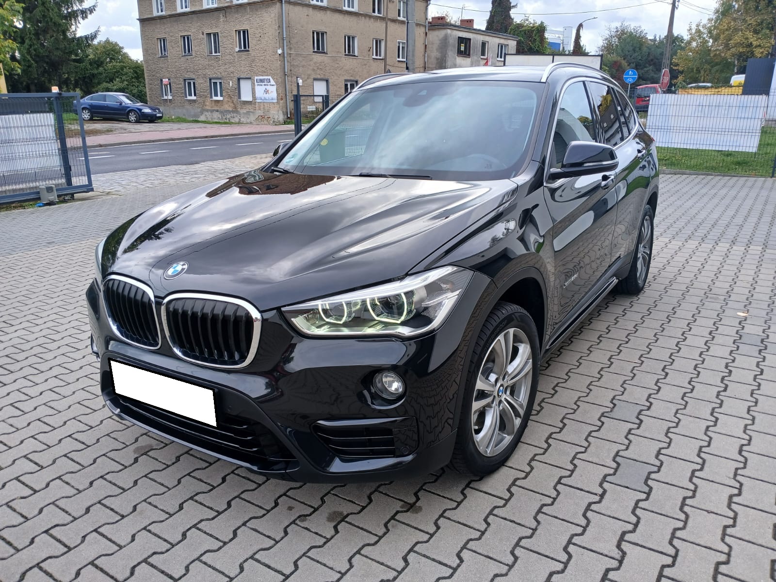 BMW X1 F48 2.0 2.0D 231KM X-Drive SPORT Automat Ledy Nawi PDC Oryginał Po Opłatach